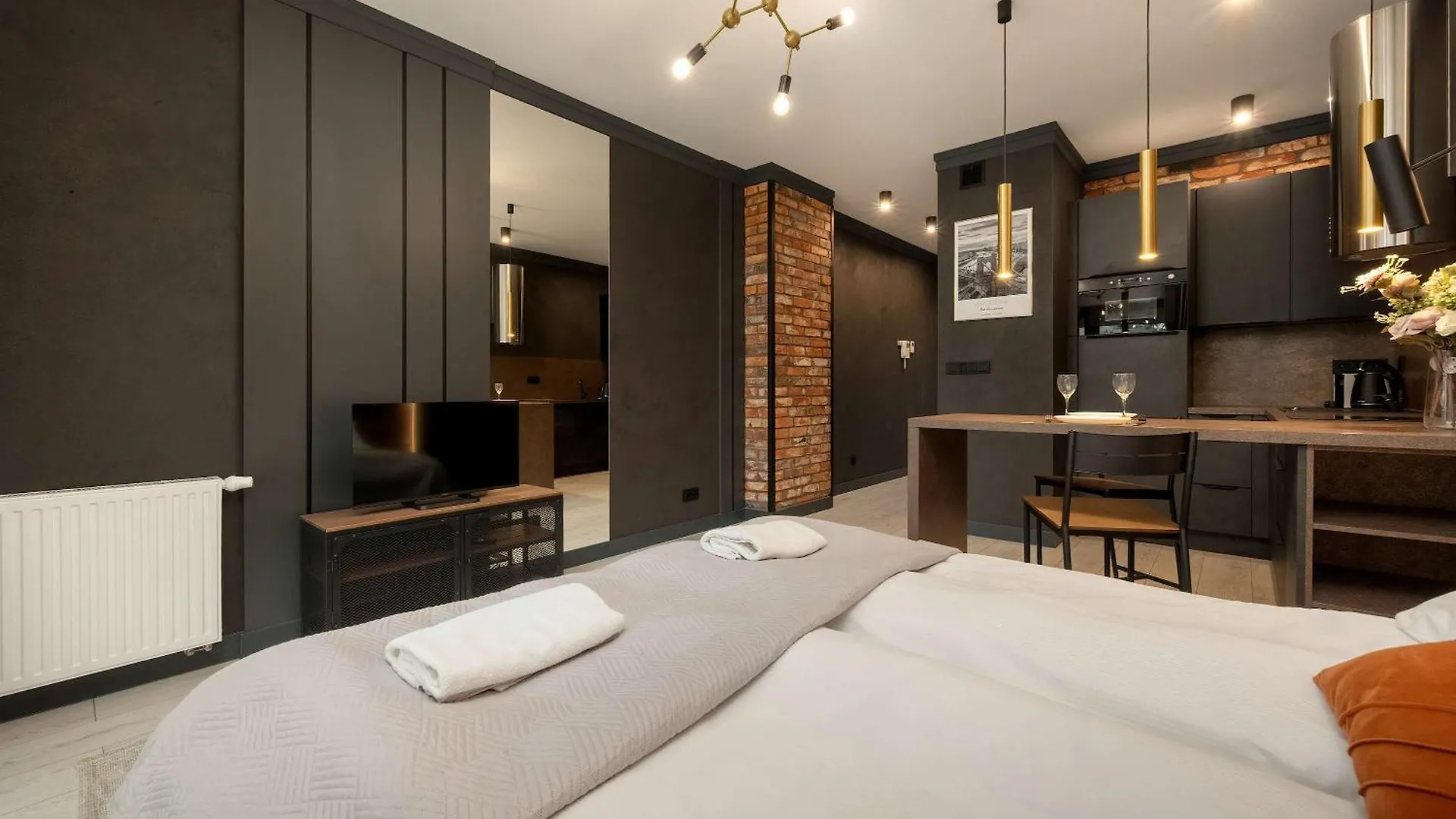 Walonska Atmospheric Studio For 2 Guests Wroclaw By Noclegi Renters 0*,  Polen